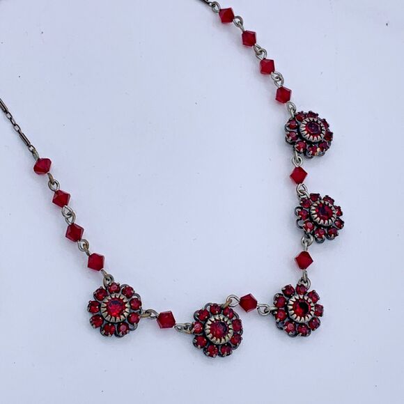 Liz Palacios SF Red Swarovski Crystal Flower Necklace Romantic Signed Vintage - Picture 1 of 6